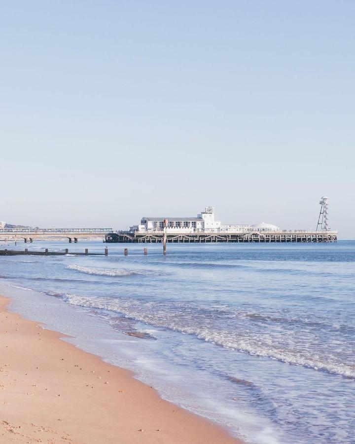 Lovely Apartment, One Minute From Bournemouth Beach And Town. Buitenkant foto